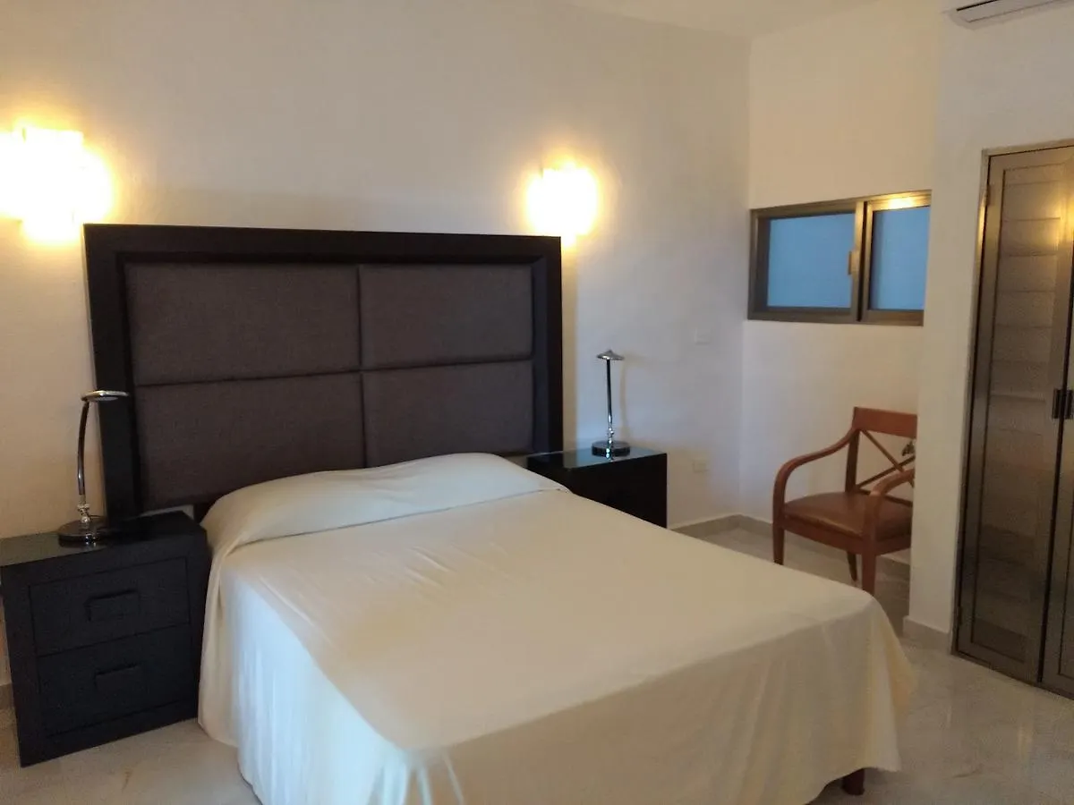 Villanovaceiba Playa del Carmen Villa